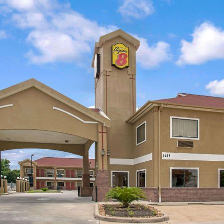 Super 8 By Wyndham Houston/Brookhollow Nw Bagian luar foto