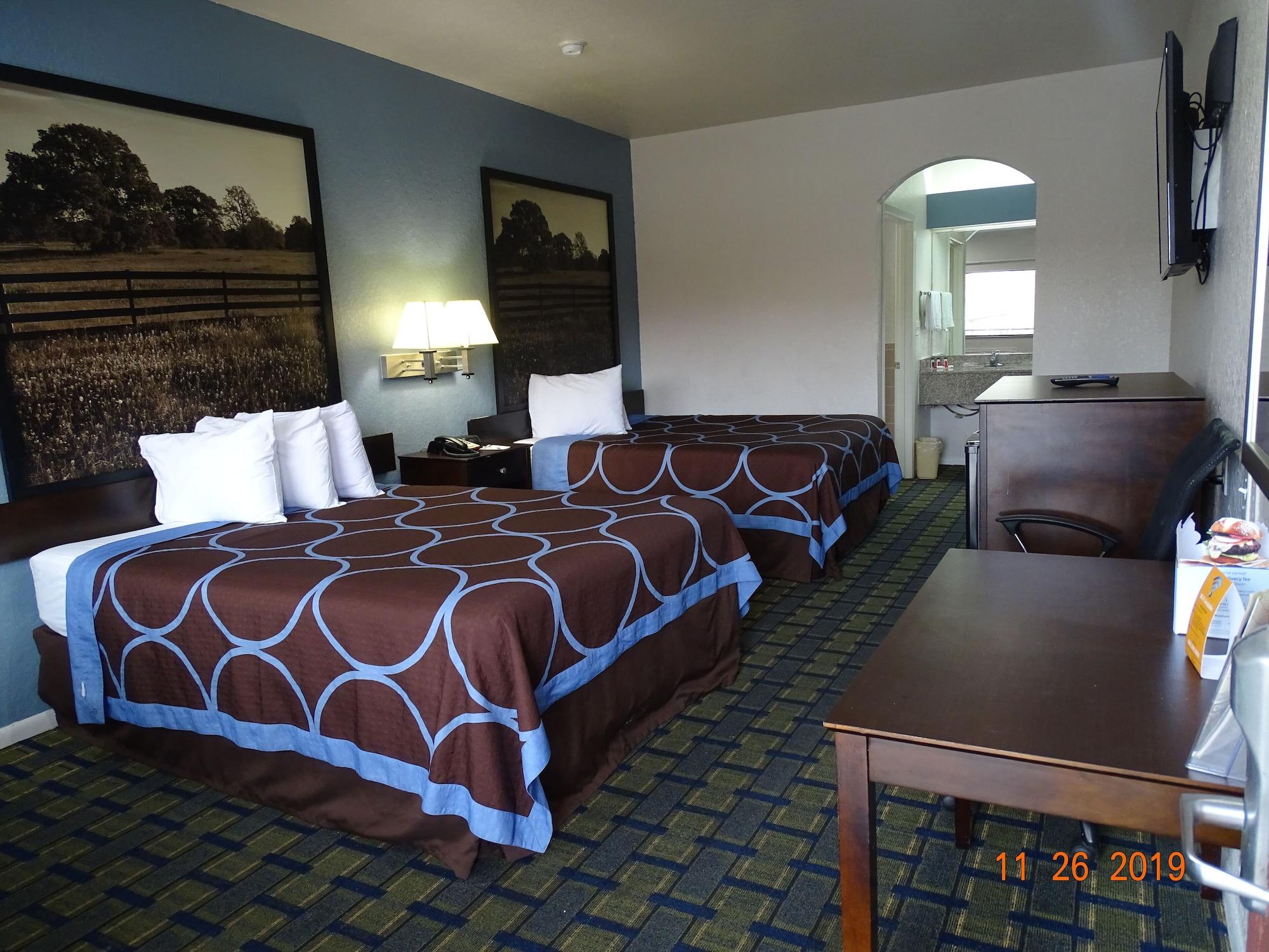Super 8 By Wyndham Houston/Brookhollow Nw Bagian luar foto